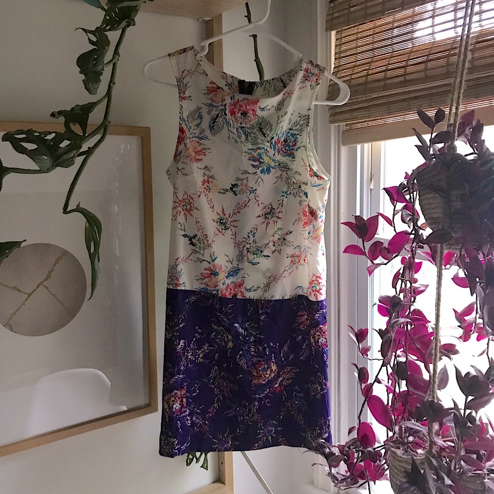 Floral colorblock sleeveless tunic blouse